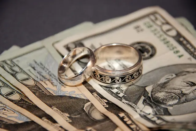 Get Free Money For Your Wedding